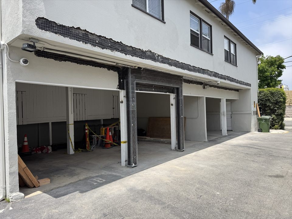 Building exterior prepared for seismic reinforcement